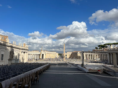 Explore St. Peter's Basilica: Top Italy Tours & Attractions 2024