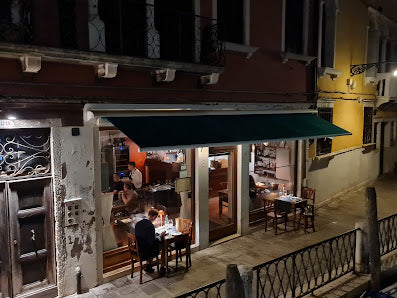 Osteria Trefanti Venice: Top Italian Dishes & Culinary Tours 2024