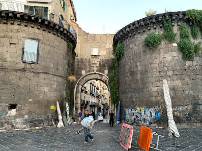 Exploring Mercato di Porta Nolana in Naples