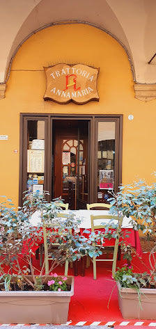 Authentic Italian Food & Bologna Tours: Trattoria Anna Maria Experience