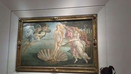 "Top Things to Do in Florence: Explore the Uffizi Gallery"