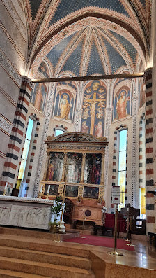 Explore the San Zeno Maggiore Basilica in Verona