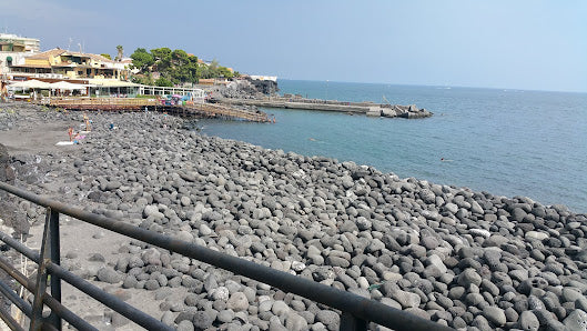 Relaxing Beach Trip in Catania: Top Things to Do & Places to Visit