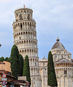 "Piazza dei Miracoli: Top Italy Tours & Places to Visit in 2024"