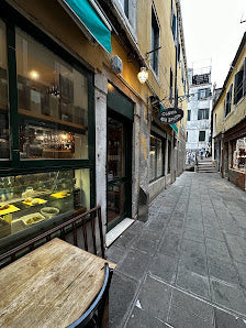 Osteria Alla Staffa: Top Italian Cuisine in Venice - Italy Tours 2024