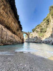 Explore Fiordo di Furore Beach: Italy Tours & Tips for 2024