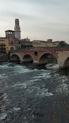 Explore the Charming Ponte Pietra in Verona