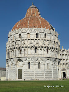 "Piazza dei Miracoli: Top Italy Tours & Places to Visit in 2024"