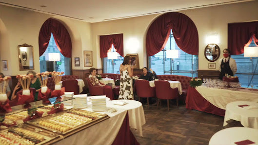 Savor a Coffee Experience at Caffe degli Specchi in Trieste