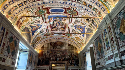 Explore Sistine Chapel Frescoes: Top Italy Tours and Things to Do