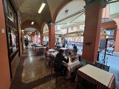 "Trattoria Dal Biassanot: Best Italian Food in Bologna for Italy Tours"