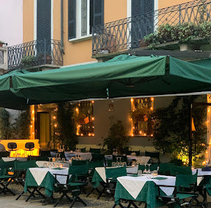 Sant'Eustorgio Bar e Cucina: Top Spot for Italian Food in Milan Tours