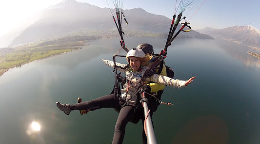 Paragliding Over Lake Como: Top Italy Tours and Adventure Activities