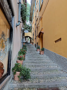 Dine with a View at Ristorante Terrazza Barchetta, Lake Como Tours