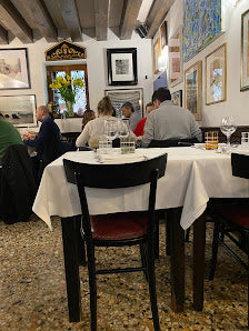 Authentic Venetian Dining: Top Italian Food Experience in Italy Tours