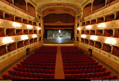 Explore Historic Theatres in Florence: Top Italy Tours and Attractions