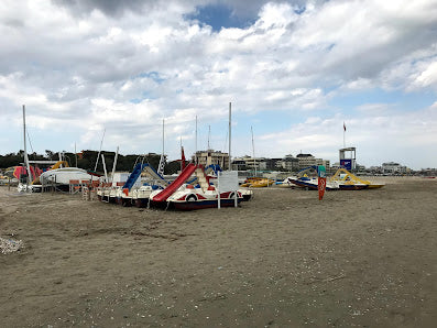 Kite Surfing Adventure at Pinarella Beach, Cervia