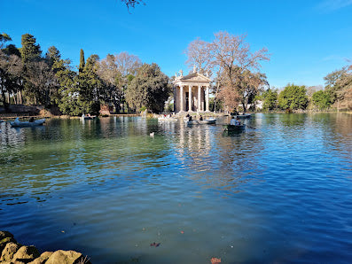 Explore Villa Borghese Gardens: Guided Tour in Rome, Italy