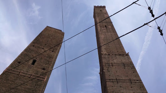 Discover Bologna's Two Towers: Top Italy Tours & Italian Food Highlights